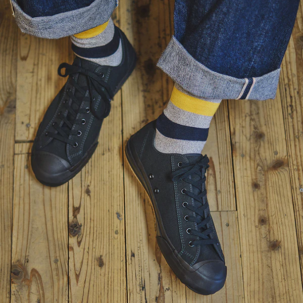 PRE-ORDER 2026 / JLB CHAMPION SNEAKERS / SOLID BLACK - Image 10