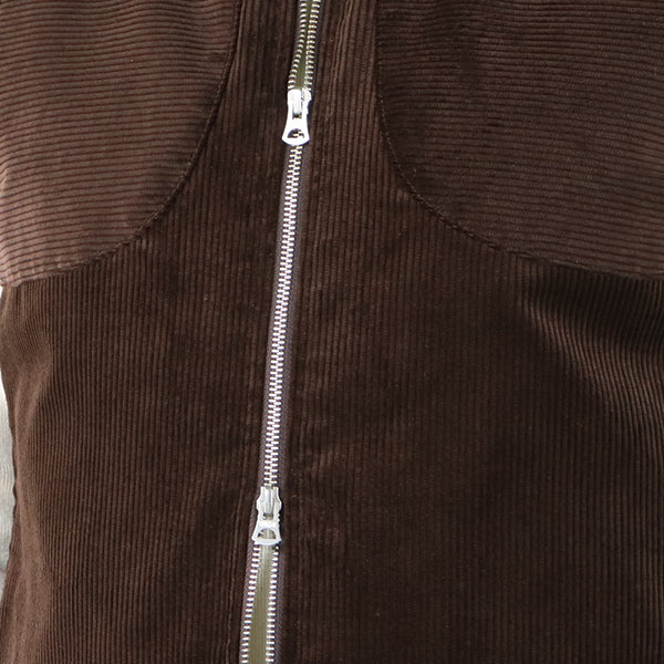 ROOM No.206 VEST/ BRISBANE MOSS CORDUROY / BROWN - Image 10