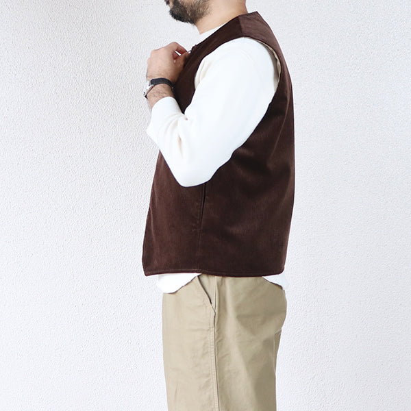 ROOM No.206 VEST/ BRISBANE MOSS CORDUROY / BROWN - Image 3