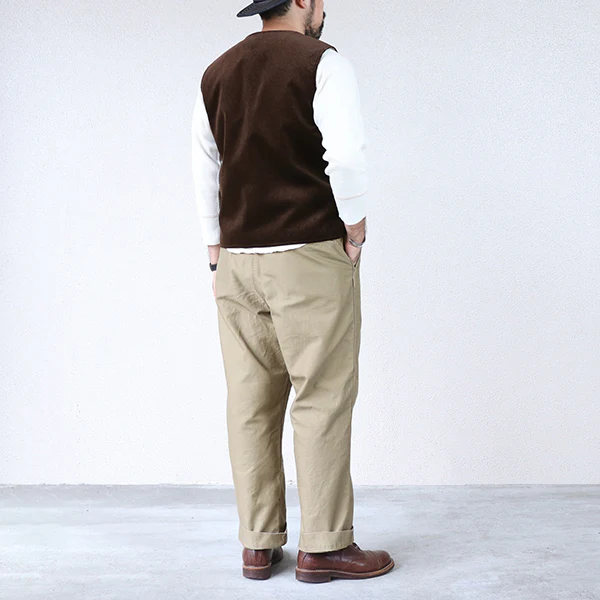 ROOM No.206 VEST/ BRISBANE MOSS CORDUROY / BROWN - Image 7