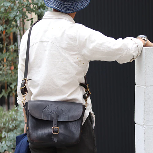 LEATHER POSTMAN SHOULDER BAG / BLACK U.S.MAIL LOGO MODEL / SMALL SIZE - Image 7