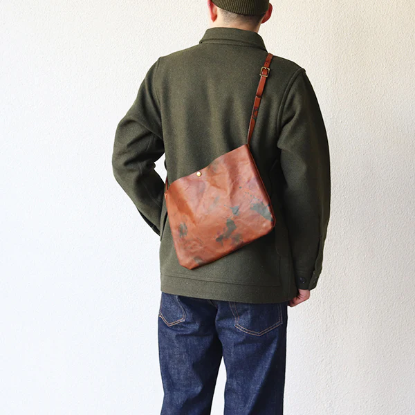 PAINT LEATHER SACOSHE / CALFSKIN - Image 12