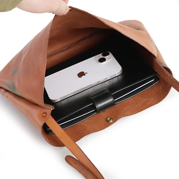 PAINT LEATHER SACOSHE / CALFSKIN - Image 7