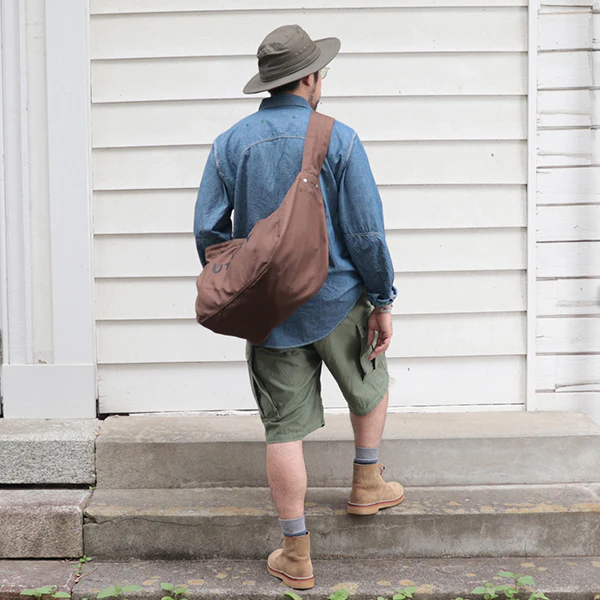 W-YOKE SHIRT / COTTON CHAMBRAY / BLUE - Image 15